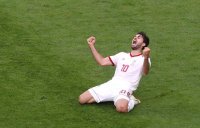 گل دوم ایران به هنگ کنگ (کریم انصاری فرد)