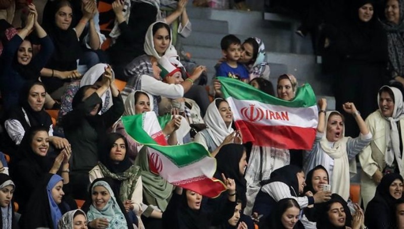 سخنگوی دولت: برای زنان بلیت فروشی میشود