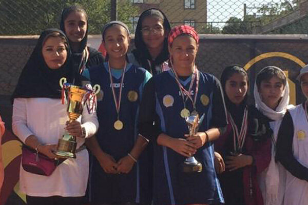 تیم دختران تهران قهرمان مسابقات تنیس کشور شدند
