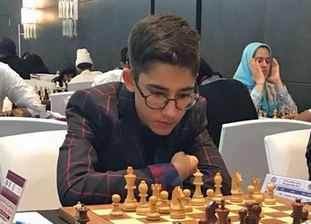 تداوم صدرنشینی آرین غلامی در لیگ برتر شطرنج
