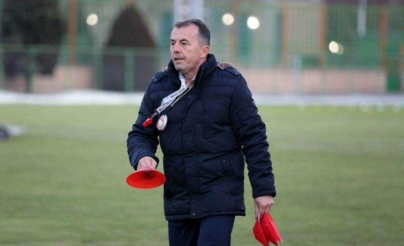 سرمربی مونتهنگرویی ذوبآهن در تلاش برای بازگشت