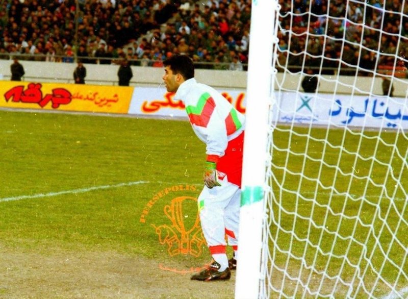 احمد عابدزاده و عجیبترین لباس گلری تاریخ!