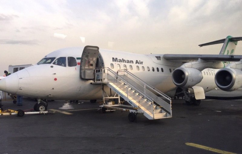 هواپیمای استقلال به مهرآباد برگشت
