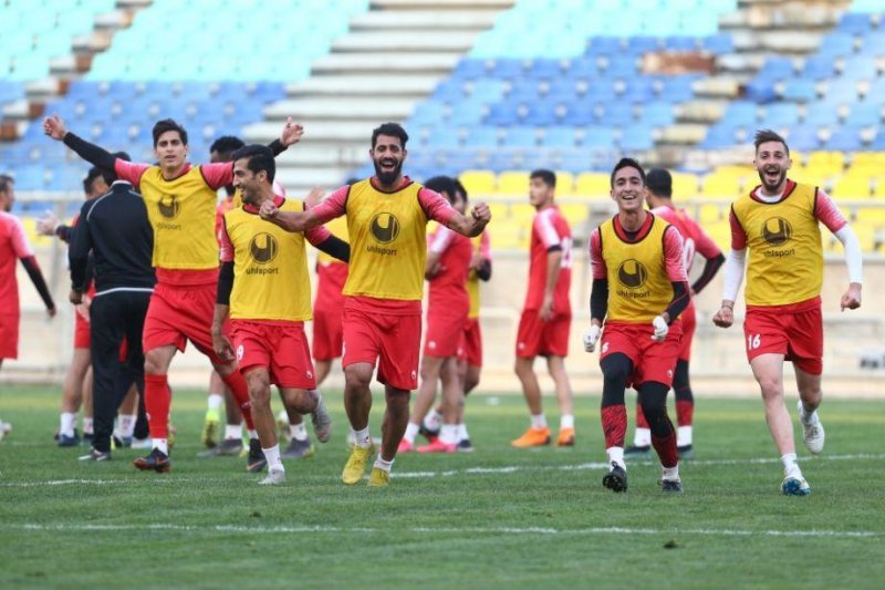 تمرینات پرسپولیس همچنان پشت در بسته