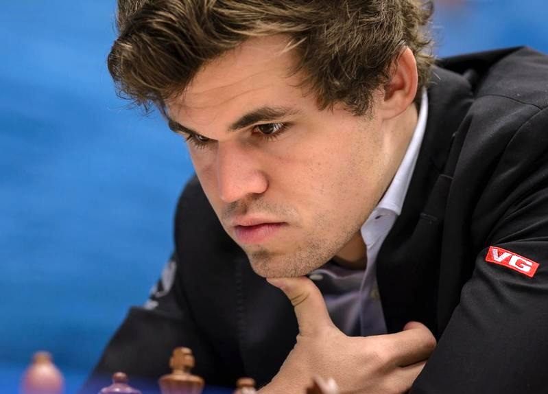 بی‌رحم‌ترین شطرنج‌باز جهان عمدا شکست خورد!