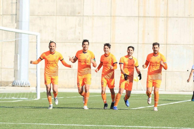 بادران باید در تمام بازیهایش پیروز شود
