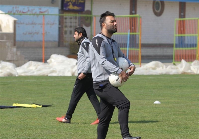 عمرانزاده: حال و روز استقلال خوب نیست