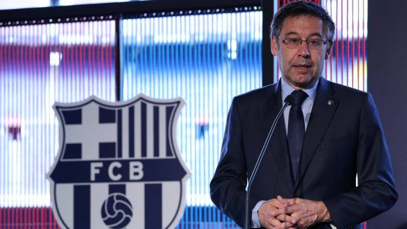 واکنش رئیس بارسلونا به شایعات جدایی لیونل مسی