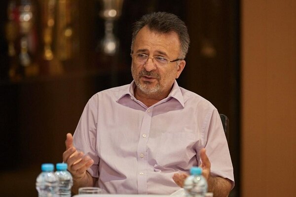 داورزنی: در بازیهای حساس از ویدیوچک استفاده میکنیم