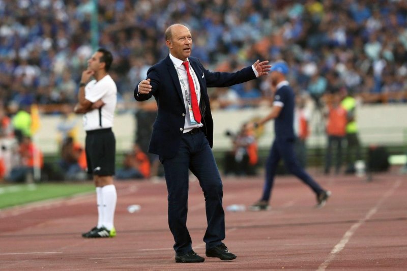 ایجنت رونالدو کالدرون را به الزمالک میبرد!
