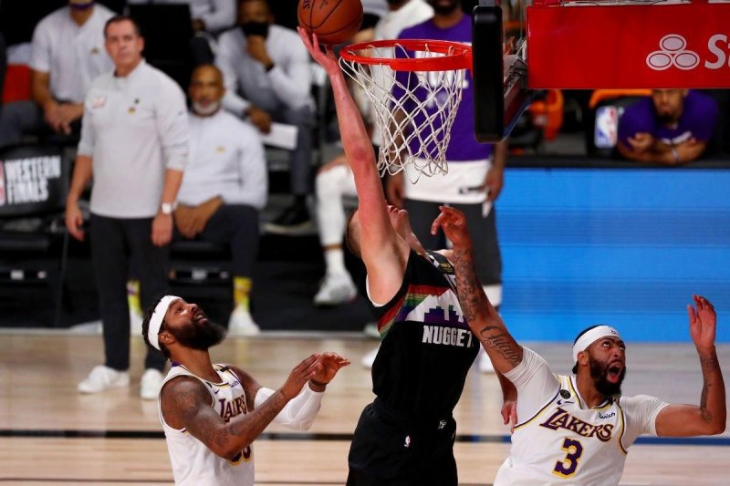 پلیآف لیگ NBA؛ میامی یک گام به فینال نزدیکتر شد