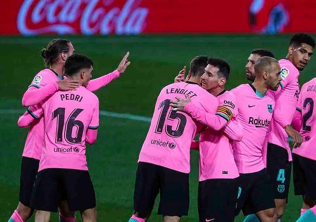 وایادولید ۰-۳ بارسلونا: پیروزی راحت آبی‌ و اناری‌ها