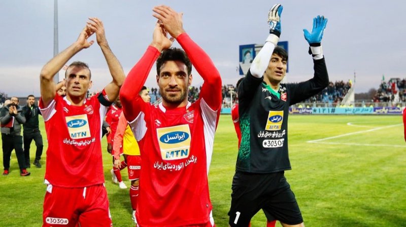 شجاع خلیل زاده در یک قدمی تقابل با پرسپولیس!