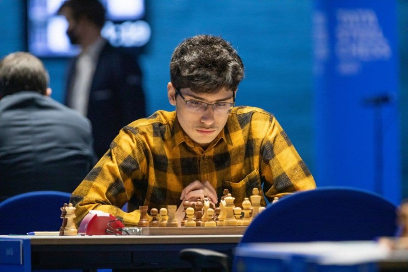 حضور فیروزجا در بین قدرت های شطرنج جهان