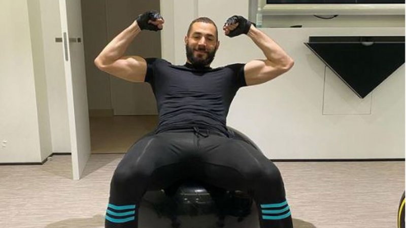 زمان قطعی بازگشت بنزما به ترکیب رئال مشخص شد