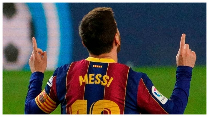 تغییر موضع کاپیتان؛ لیونل مسی در بارسلونا ماندنی است؟ (عکس)