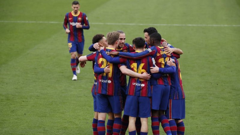 بارسلونا صدرنشین بلامنازع لالیگا در 2021؛ رئال چهارم
