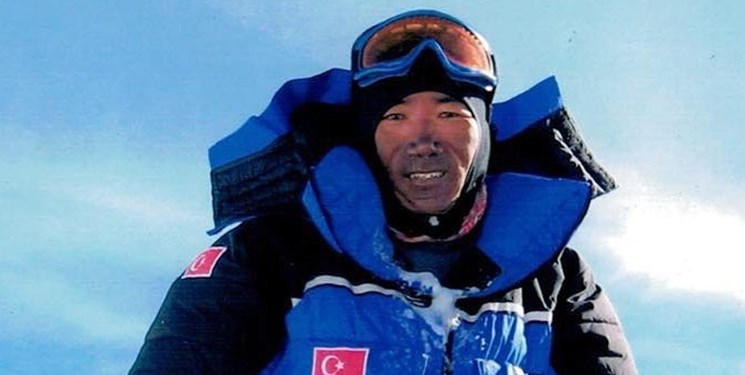 رکورد صعود به اورست شکسته شد