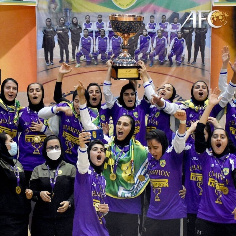بزن و بکوب دختران آبادانی در برزیل ایران (عکس)