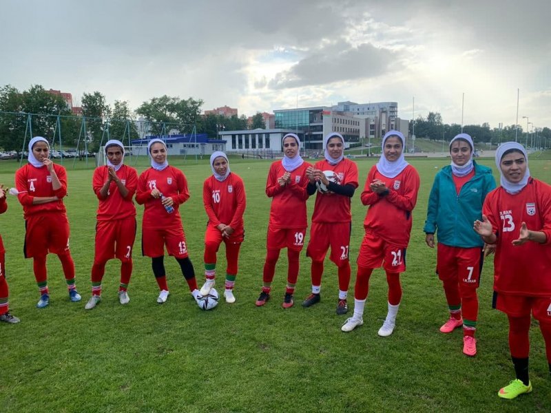 زنان فوتبال ایران به دنبال پایان شیرین اردوی بلاروس