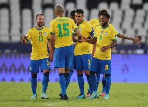 پیروزی پر گل برزیل و تساوی کلمبیا