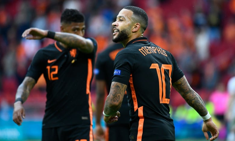 هلند 3 - 0 مقدونیه؛ تیم دی بوئر مدعی قهرمانی است