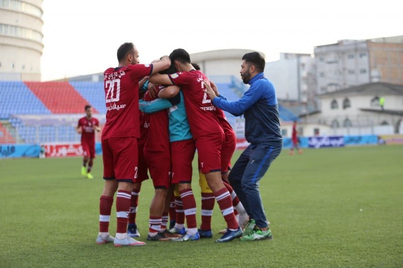 اوج هیجان در تبریز؛ نساجی برد می خواهد