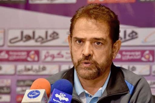 کریمی: برابر پرسپولیس، مجبور به تغییر آرایش هستیم