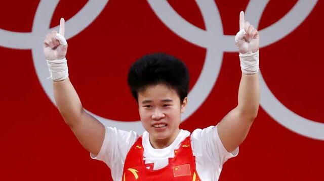 درخشش وزنه بردار زن چینی با ثبت ۳ رکورد المپیک 