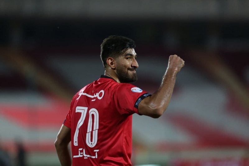 گفتگو با شهریار مغانلو از سانتاکلارا تا تمدید با پرسپولیس