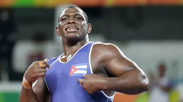لوپز افسانه‌ای؛ جاودانگی غول کوبایی در کشتی المپیک