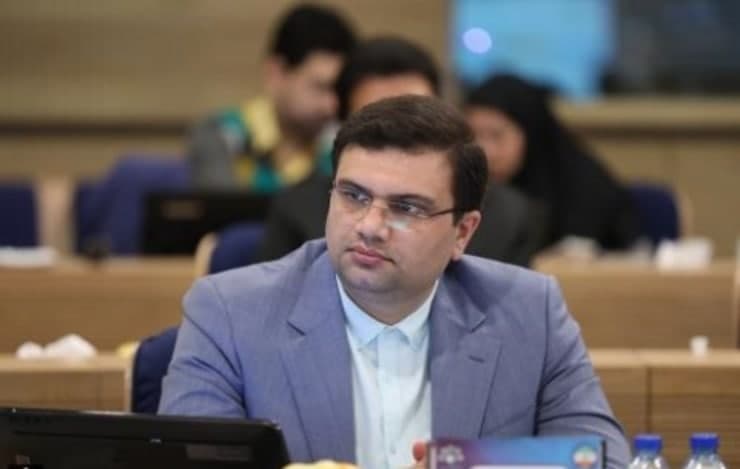 انتقاد شدید عضو هیئت رئیسه از اسپانسر داوران