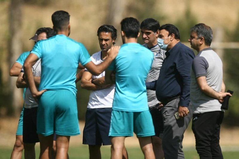 اتفاق عجیب؛ استقلالی‌ها هنوز پول نگرفته‌اند!