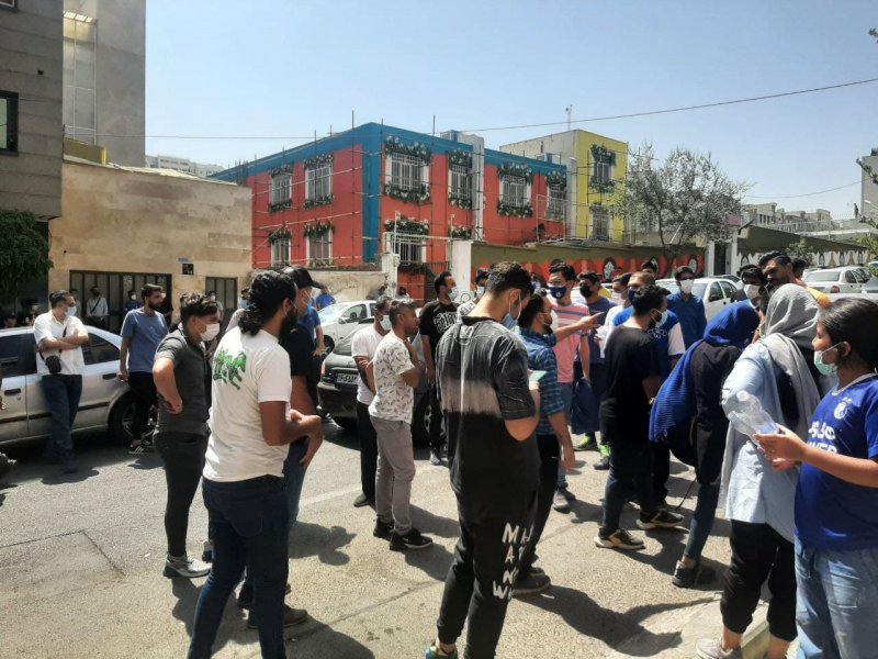 آنها میخواستند باشگاه را تصرف کنند (عکس)