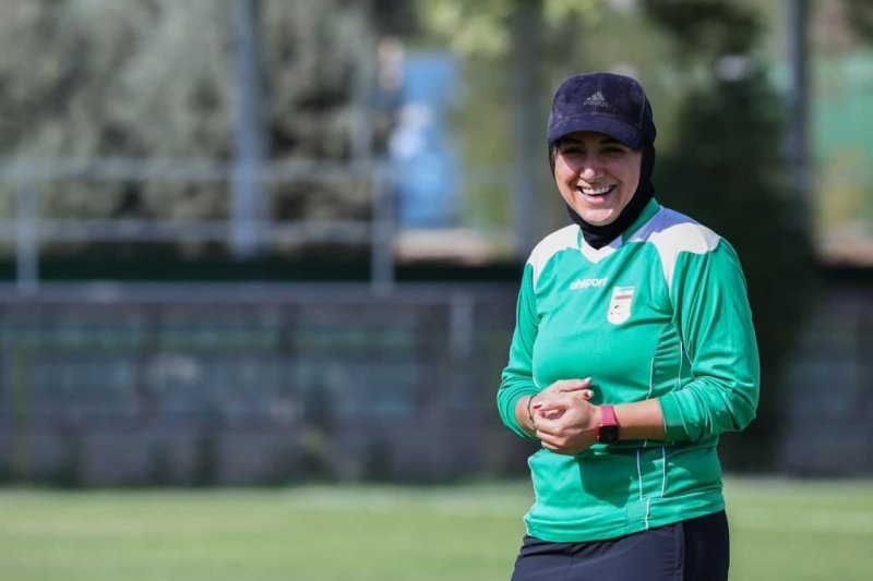 اردوی کیش، آغاز جهانگردی شاگردان ایراندوست