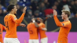 تمجید ویژه فن‌دایک از پدیده جدید فوتبال هلند