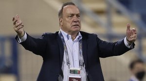 سرمربی تیم ملی فوتبال عراق استعفا کرد