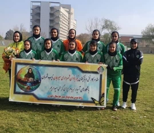 شهرداری سیرجان با جشنواره گل لیگ را افتتاح کرد