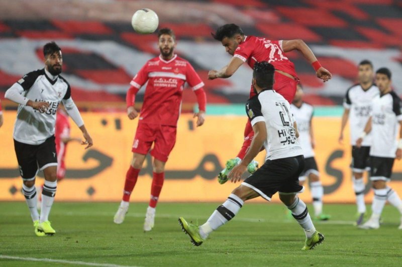 پرسپولیس 2 - هوادار 2؛ گلی به جمال سیامک!