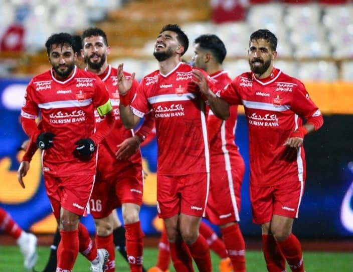 شریفی: اینجا بهترین هافبکهای ایران را دارد
