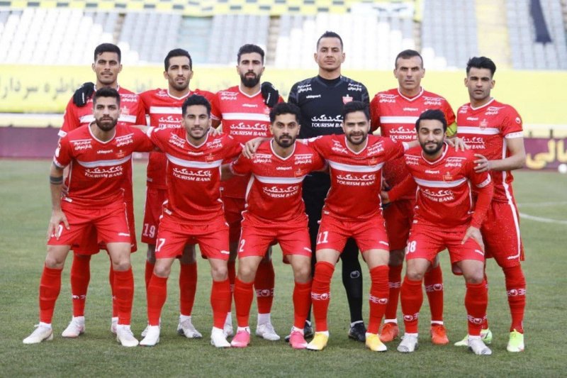 خط کشی دوباره زمین ثامن با اعتراض پرسپولیس