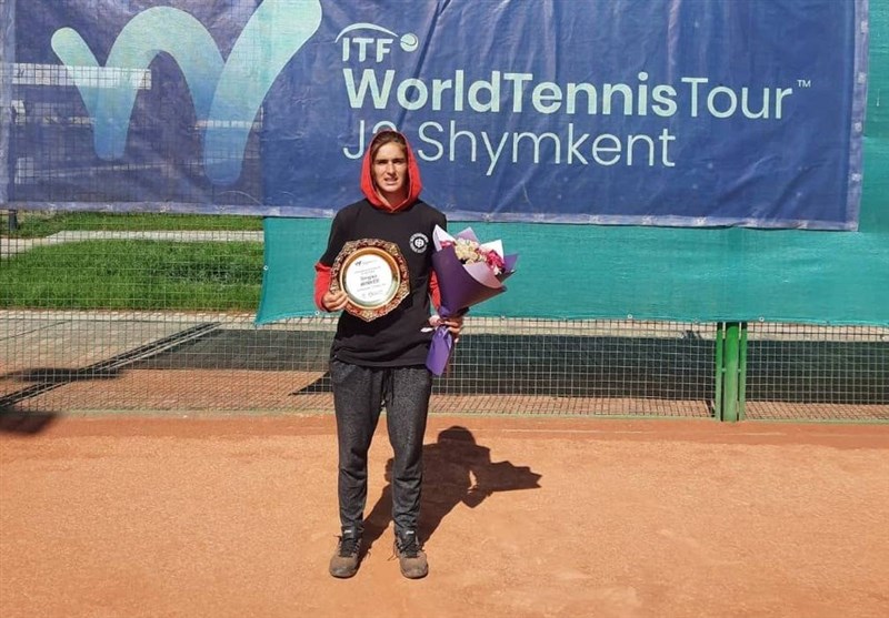 صفی: دَر جدیدی را به روی تنیس ایران باز کردم