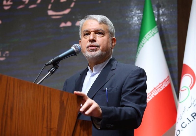 صالحیامیری: راه نجات ملت عبور از مسیر شهداست