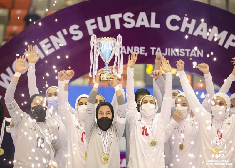 قهرمانی زنان فوتسال ایران در کافا 2022 (عکس)