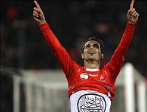 نوروزی با پرسپولیس 2 ساله تمدید کرد
