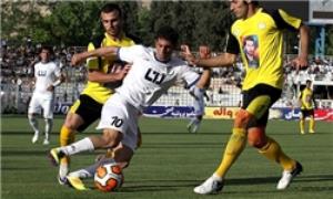 کرمانی مقدم: یاوری فرافکنی میکند