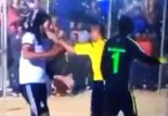 ضرب و شتم داور و هوادار توسط جاسم کرار