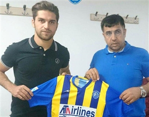 بازیکن پرسپولیس به گسترشفولاد پیوست