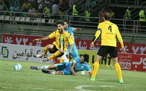 سپاهان 1 - پیکان 1؛ احمدی فقط یکبار کم آورد