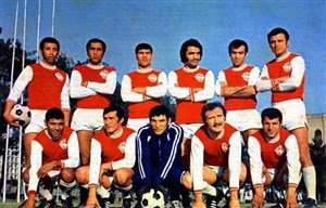یک آرسنالی پرسپولیس را قرمزپوش کرد